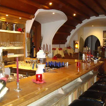 Otel Atlas Grand 4*