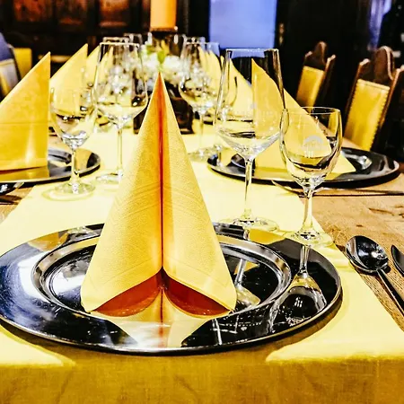 أتلاس غراند 4* جارمش بارتنكيرشن