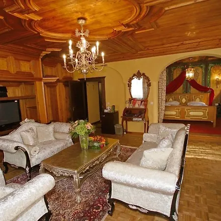 Atlas Grand Hotel 4*