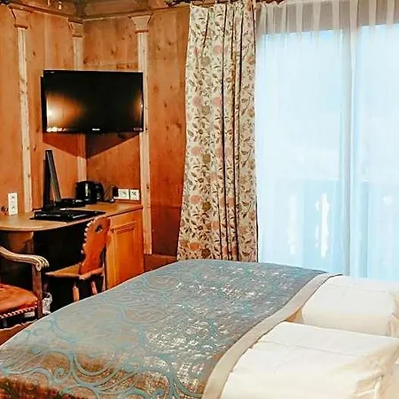 Atlas Grand 4* Γκάρμις-Παρτενκίρχεν