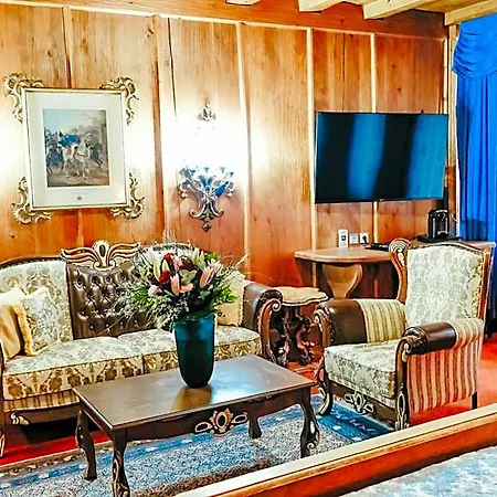 Atlas Grand 4*